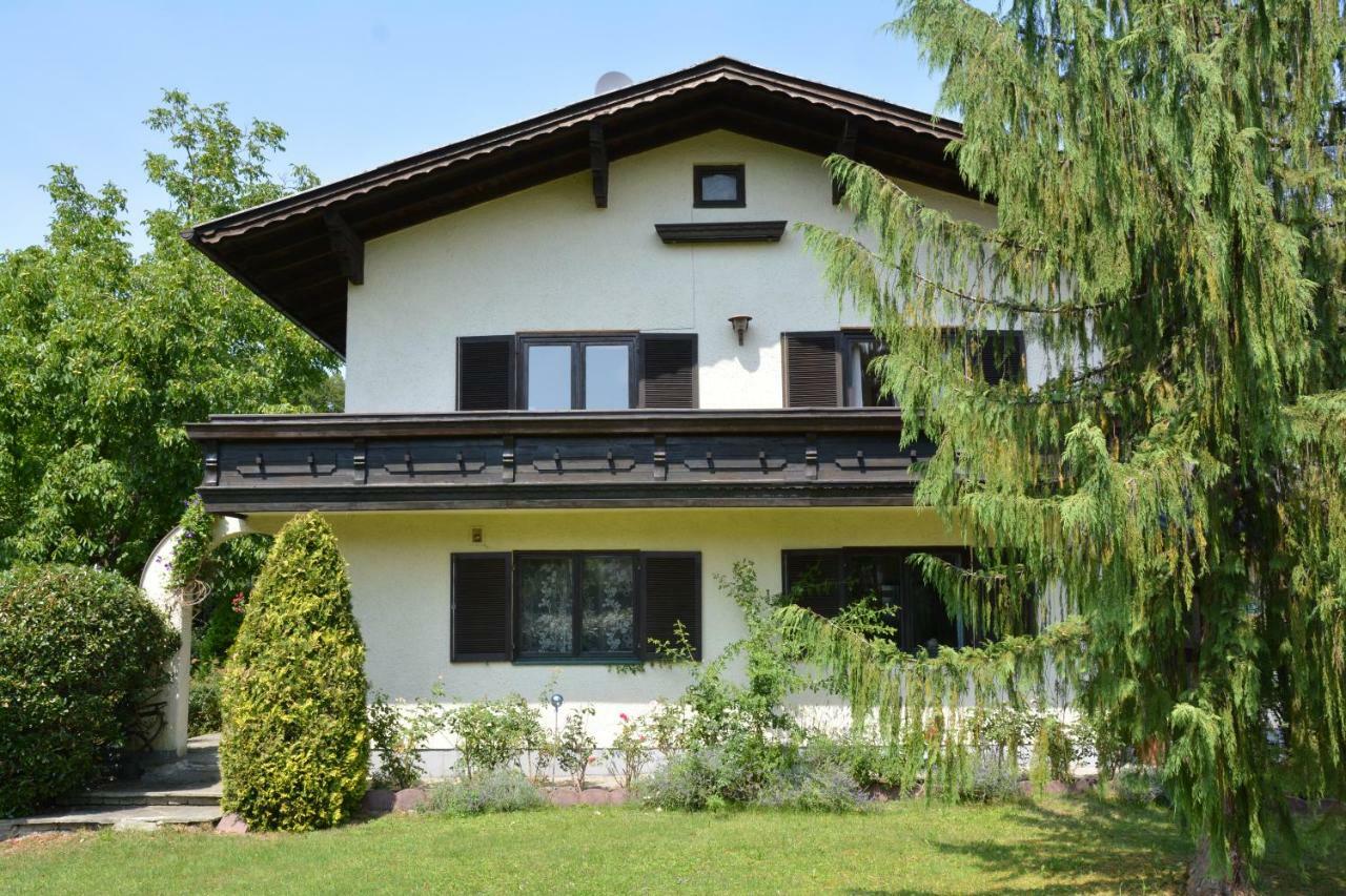 Haus Mit Garten Eugendorf Kültér fotó